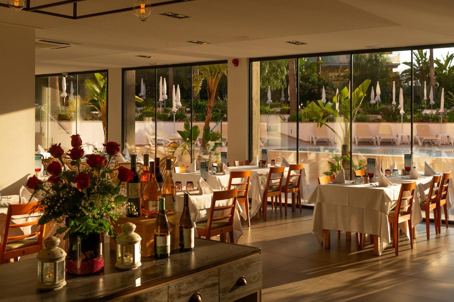 Aqua Hotel The Breeze (Adults Only +18) All Inclusive Santa Susanna Eksteriør billede